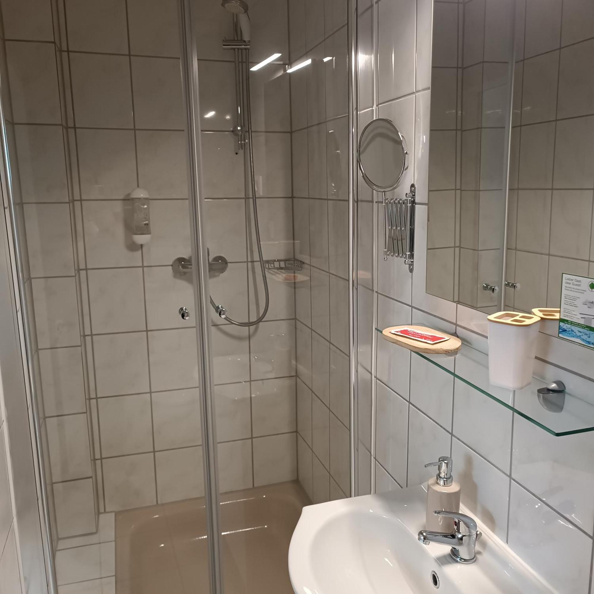 Hotel Hasselberg 카이저슬라우테른 외부 사진