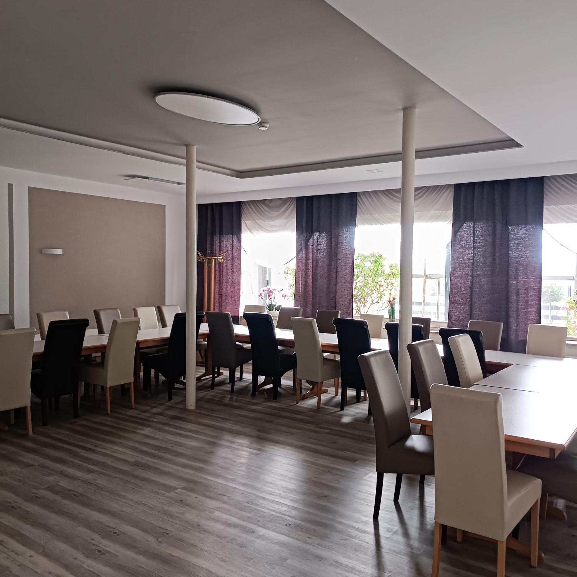 Hotel Hasselberg 카이저슬라우테른 외부 사진