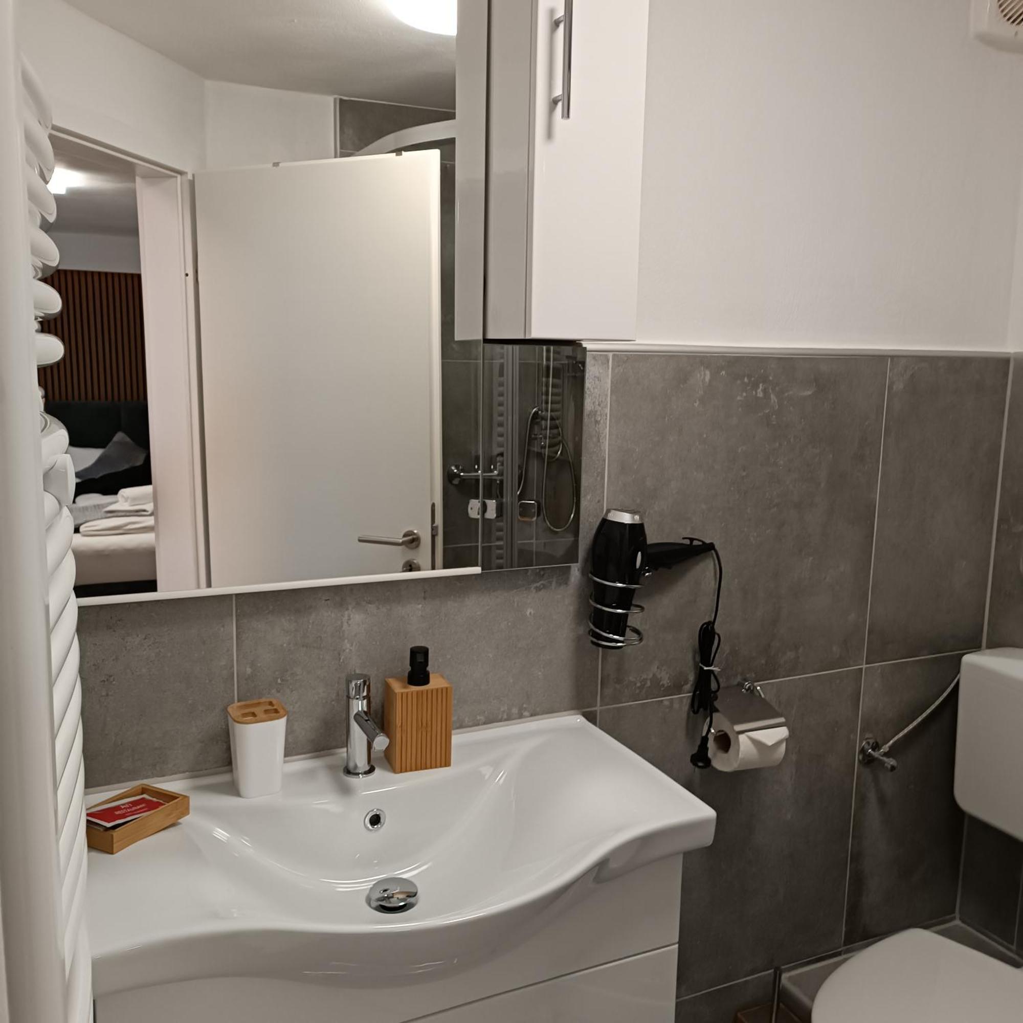 Hotel Hasselberg 카이저슬라우테른 외부 사진